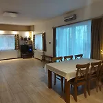 Attila's 4*