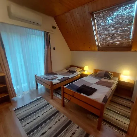 Guest house Attila's Budaors