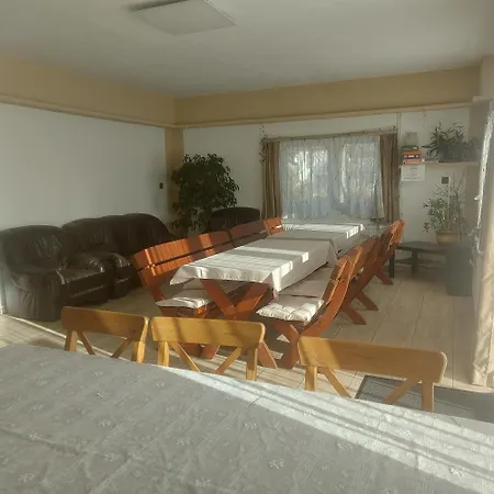 בית הארחה Attila's 3*