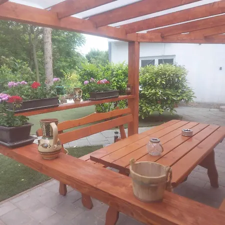Attila's Guest house *