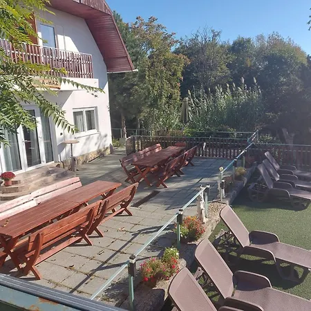 Guest house Attila's Budaors