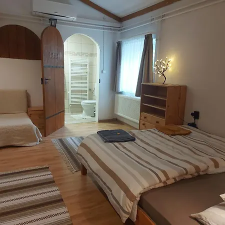 Attila's Guest house *
