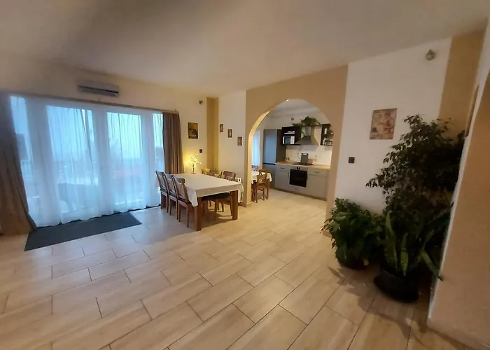 Attila's 부다요시