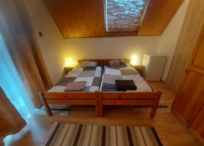 Attila's 4* Budaörs